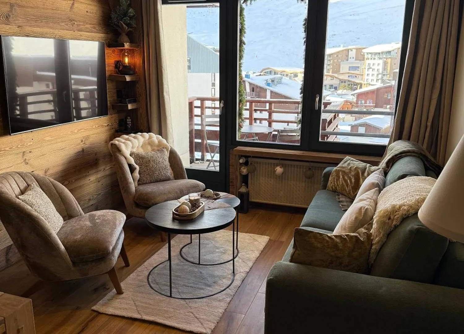 Apartment Myhome - L'Absinthe Bleue - Appartement 4-6 Personnes Neuf 4 Etoiles - Balcon Sud- Ski Aux Pieds - Tignes Val Claret