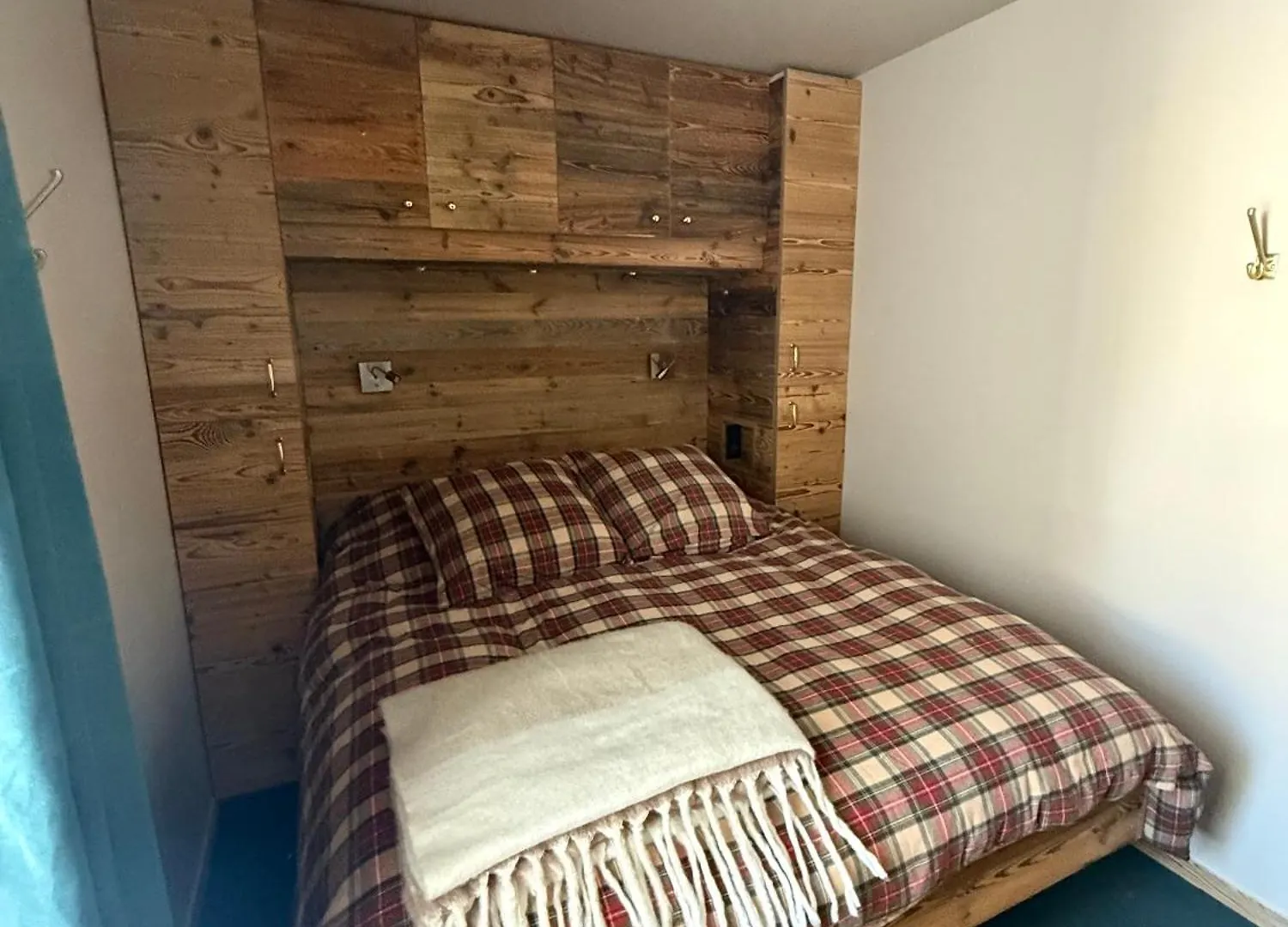 Apartment Myhome - L'Absinthe Bleue - Appartement 4-6 Personnes Neuf 4 Etoiles - Balcon Sud- Ski Aux Pieds - Tignes Val Claret France